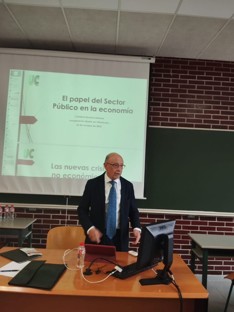 Exitosa Apertura de la XXIV Edición del Master en Tributación de la Universidad de Cantabria con Conferencia de Cristóbal Montoro